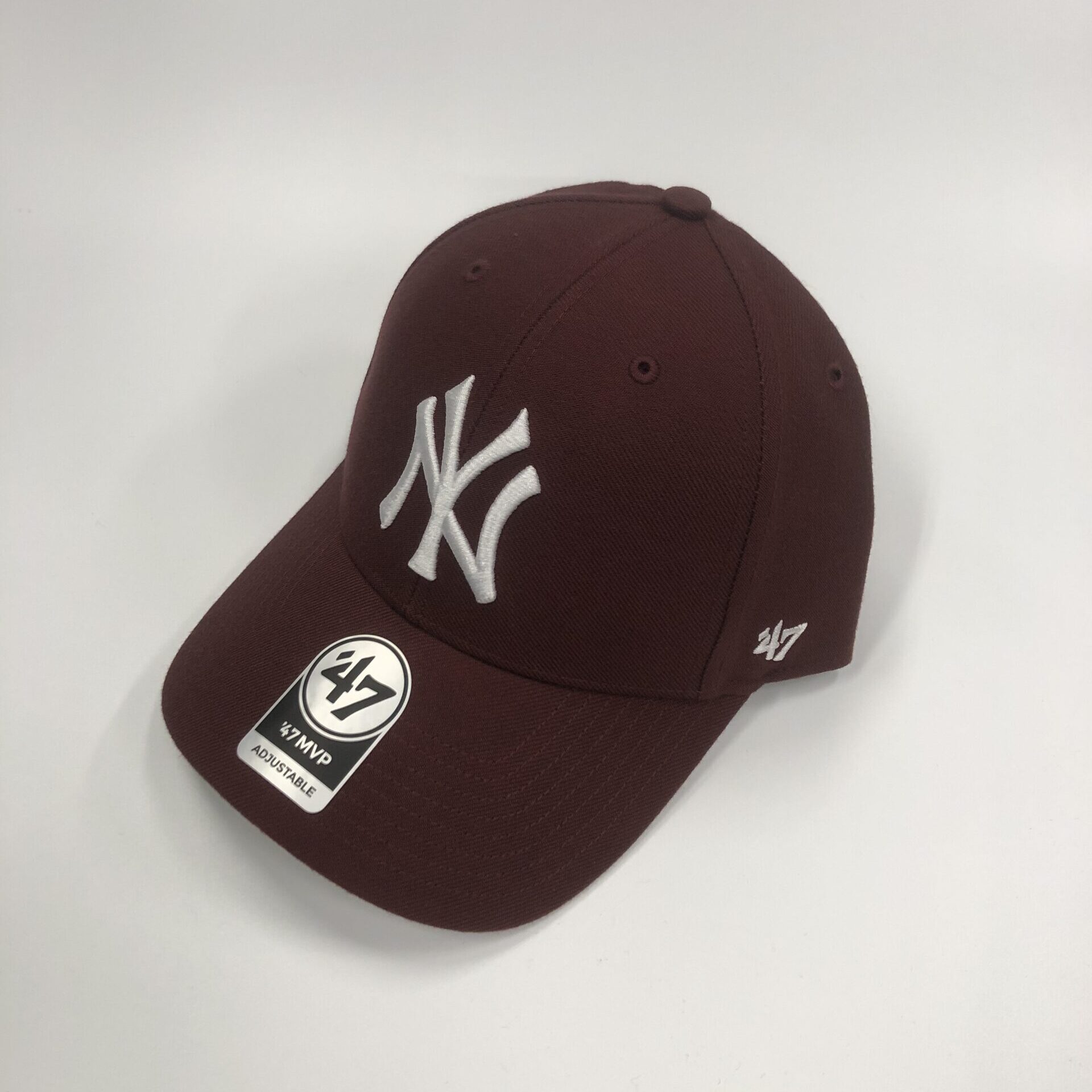 Yankees’47 MVP Dark Maroon